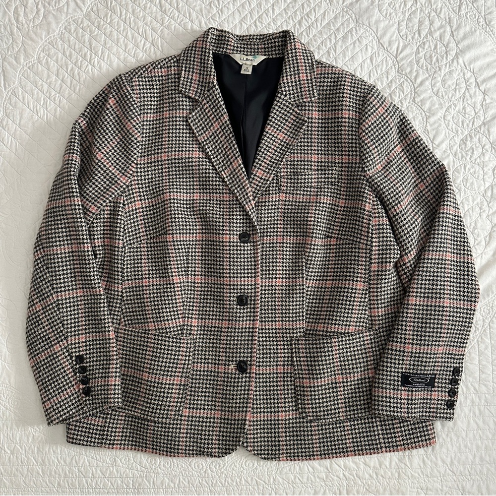 L.L. Bean Women’s Houndstooth Blazer in Black, White & Peach